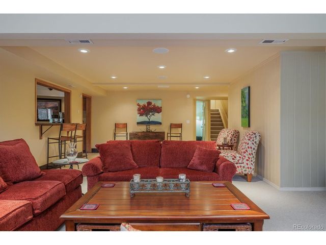 6100 Elk Valley Rd, Divide, CO 80814