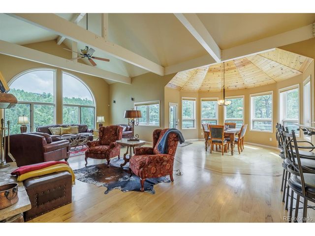 6100 Elk Valley Rd, Divide, CO 80814