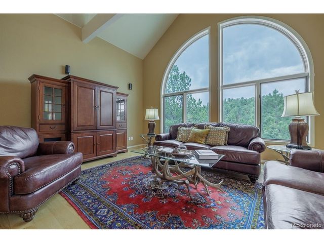 6100 Elk Valley Rd, Divide, CO 80814