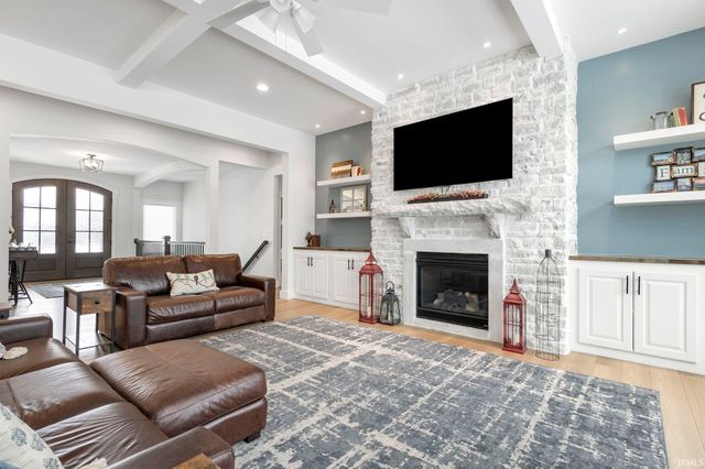 54628 Salem Farms Court, Osceola, IN 46561