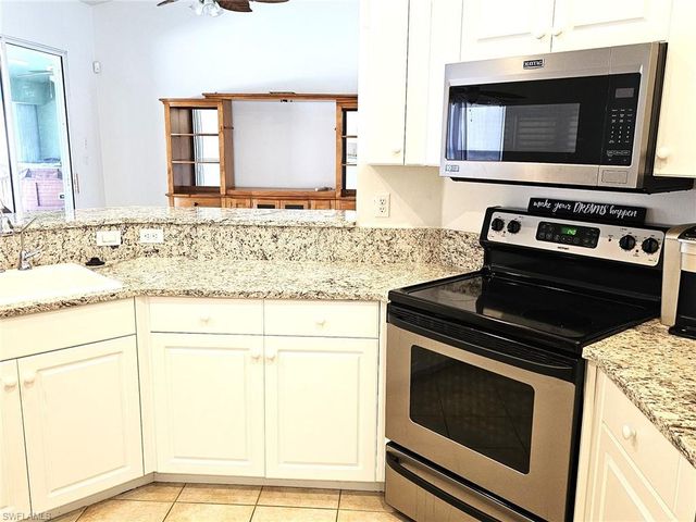 1811 Savona PKWY W, Cape Coral, FL 33914