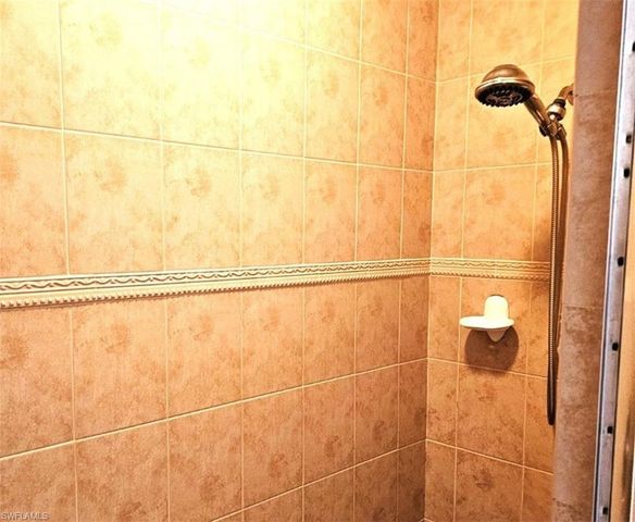 1811 Savona PKWY W, Cape Coral, FL 33914