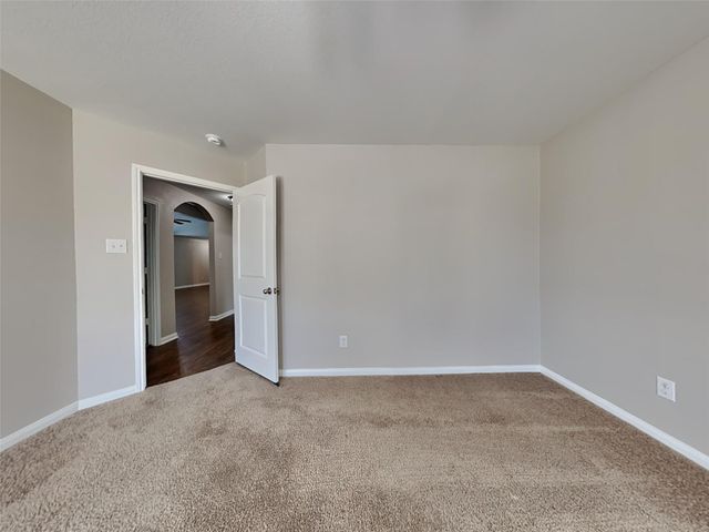 2402 Regatta Lane, Texas City, TX 77568