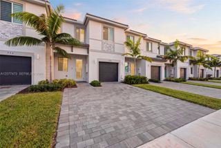 746 SE 14th Street, Homestead, FL 33034