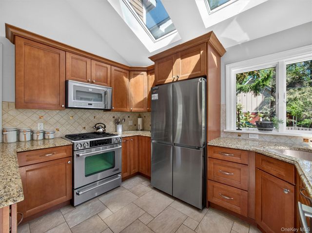 407 N Midland Avenue, Nyack, NY 10960