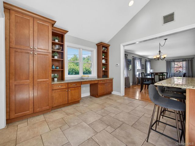 407 N Midland Avenue, Nyack, NY 10960
