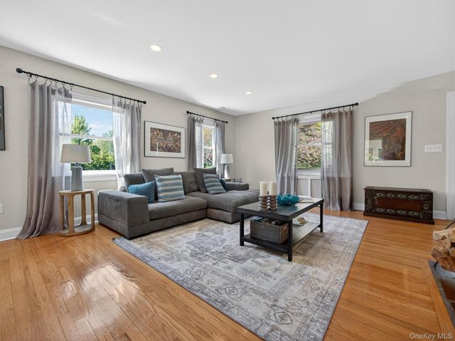 407 N Midland Avenue, Nyack, NY 10960