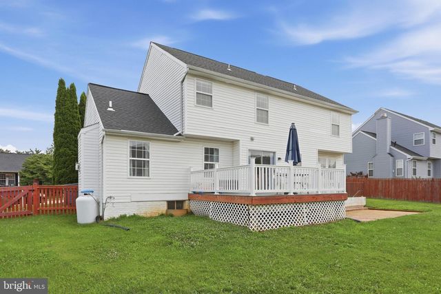 52 SOUTHWINDS, Charles Town, WV 25414
