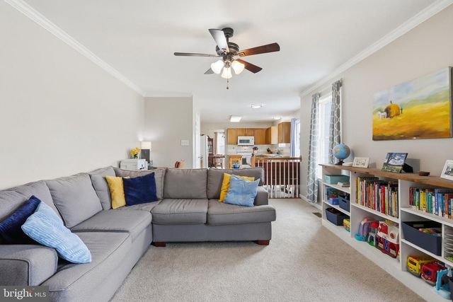 52 SOUTHWINDS, Charles Town, WV 25414