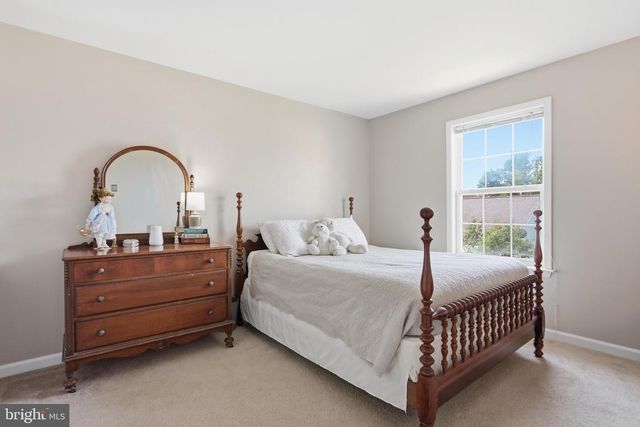 52 SOUTHWINDS, Charles Town, WV 25414