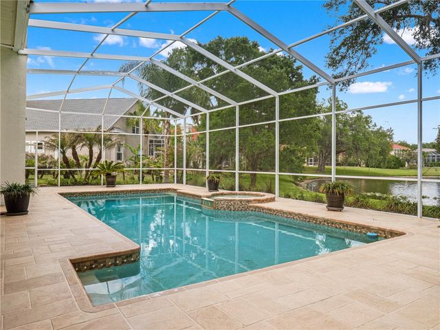 5021 WESLEY DRIVE, Tampa, FL 33647