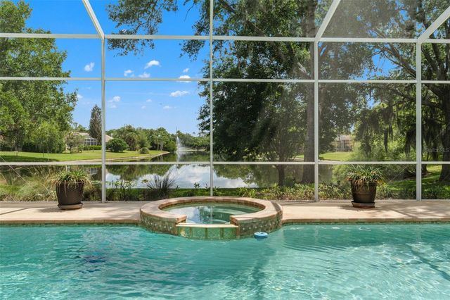 5021 WESLEY DRIVE, Tampa, FL 33647