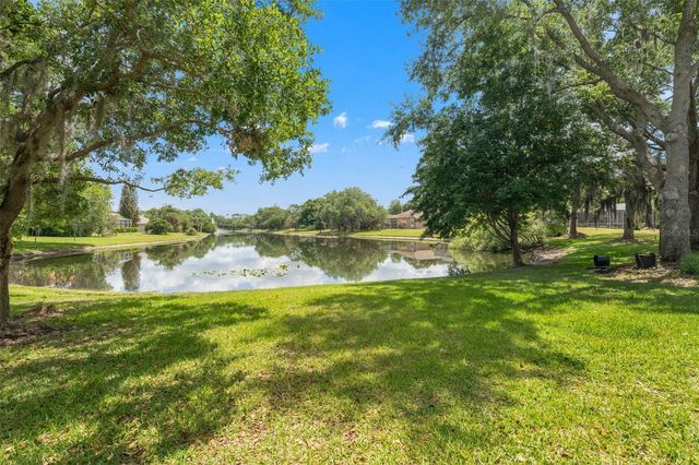 5021 WESLEY DRIVE, Tampa, FL 33647