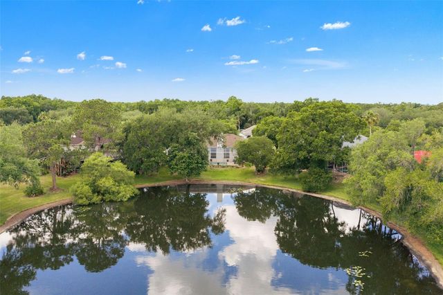 5021 WESLEY DRIVE, Tampa, FL 33647