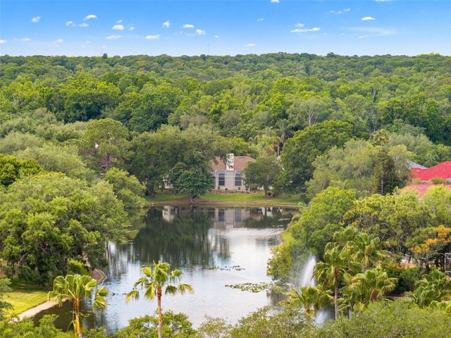 5021 WESLEY DRIVE, Tampa, FL 33647