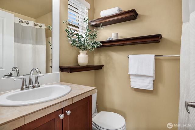 364 NE Darby Lane, Issaquah, WA 98029