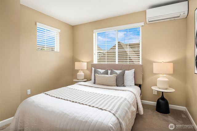 364 NE Darby Lane, Issaquah, WA 98029