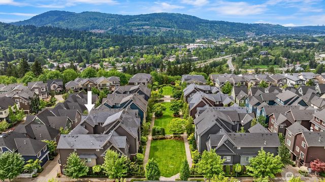 364 NE Darby Lane, Issaquah, WA 98029