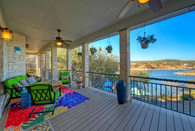 4834 Travis Oaks DR, Marble Falls, TX 78654