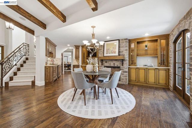 2962 Deer Meadow Dr, Danville, CA 94506