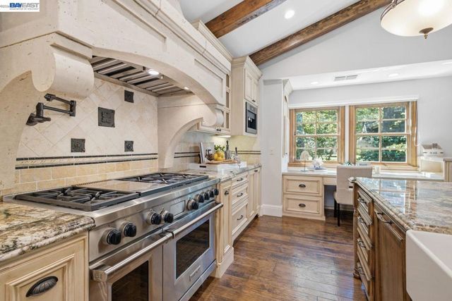 2962 Deer Meadow Dr, Danville, CA 94506