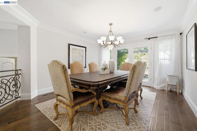 2962 Deer Meadow Dr, Danville, CA 94506