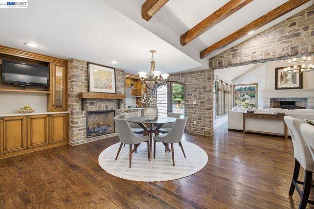 2962 Deer Meadow Dr, Danville, CA 94506
