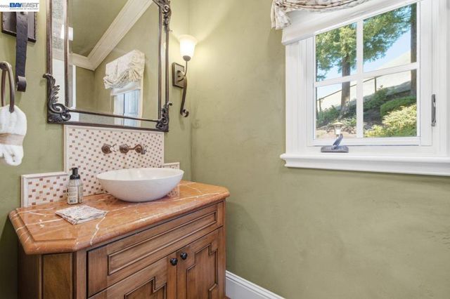 2962 Deer Meadow Dr, Danville, CA 94506