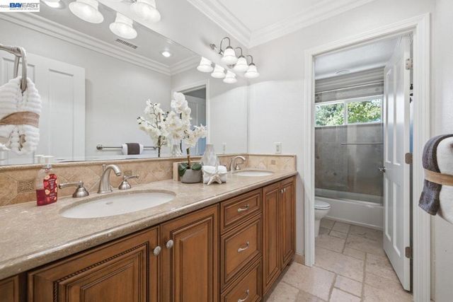 2962 Deer Meadow Dr, Danville, CA 94506
