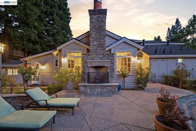 2962 Deer Meadow Dr, Danville, CA 94506