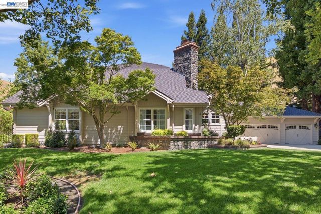 2962 Deer Meadow Dr, Danville, CA 94506