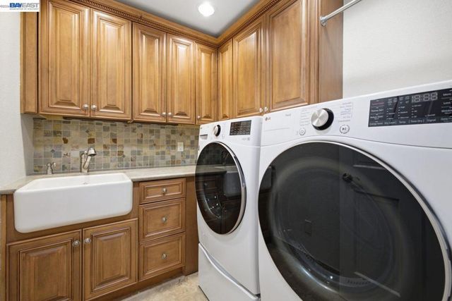 2962 Deer Meadow Dr, Danville, CA 94506