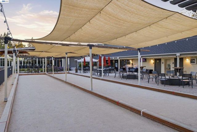2962 Deer Meadow Dr, Danville, CA 94506