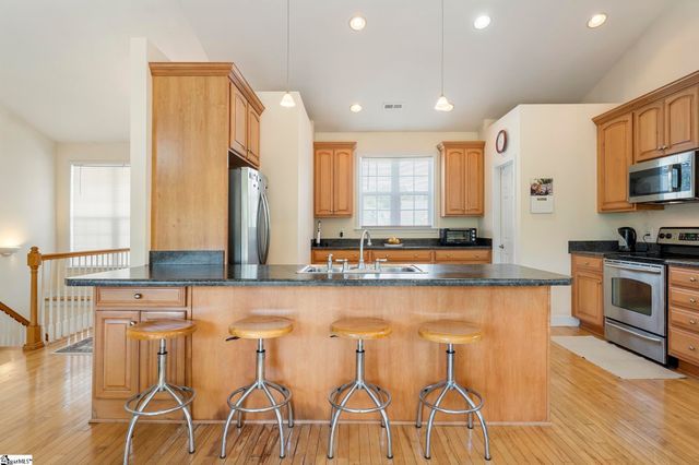 220 Wetland Way, Anderson, SC 29621