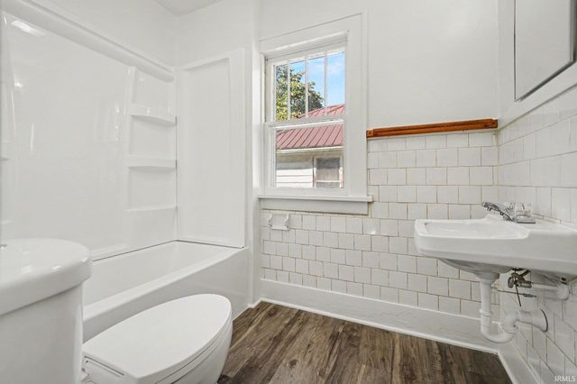 308 E 8th Street, Mishawaka, IN 46544