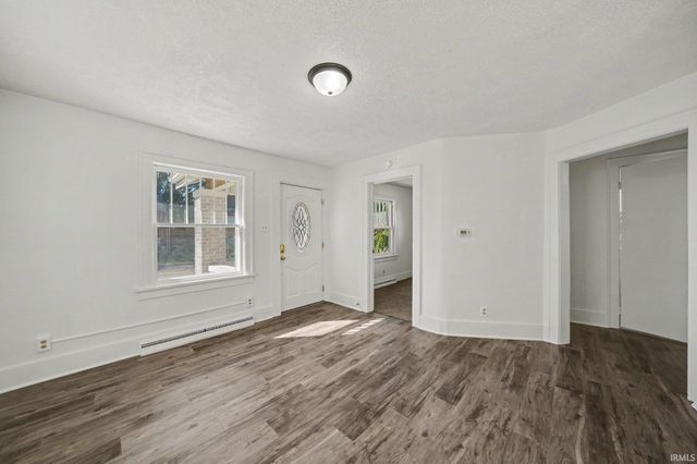 308 E 8th Street, Mishawaka, IN 46544