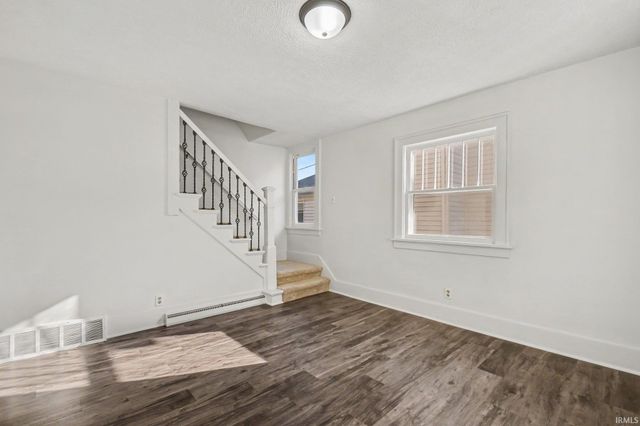 308 E 8th Street, Mishawaka, IN 46544