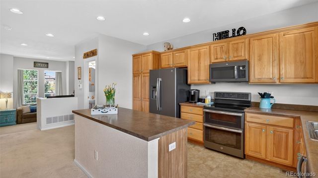 717 Bristle Pine Circle B, Highlands Ranch, CO 80129