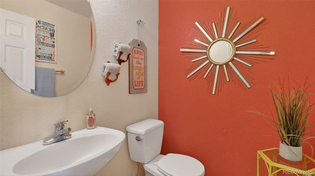 717 Bristle Pine Circle B, Highlands Ranch, CO 80129