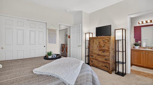 717 Bristle Pine Circle B, Highlands Ranch, CO 80129