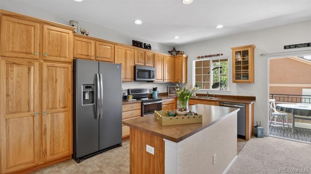 717 Bristle Pine Circle B, Highlands Ranch, CO 80129