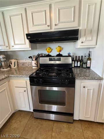 6747 Grandola Drive, Las Vegas, NV 89103
