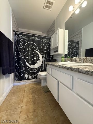 6747 Grandola Drive, Las Vegas, NV 89103
