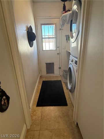 6747 Grandola Drive, Las Vegas, NV 89103