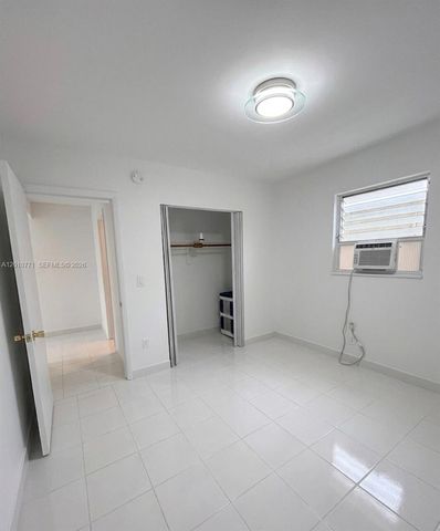 718 SW 11th Ave 5, Miami, FL 33130