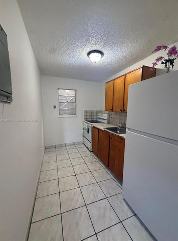 718 SW 11th Ave 5, Miami, FL 33130