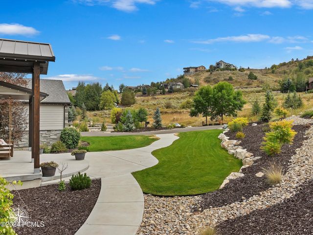 6462 Summit Cove, Huntsville, UT 84317
