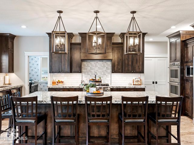 6462 Summit Cove, Huntsville, UT 84317