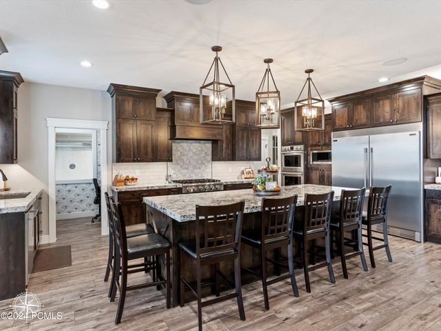 6462 Summit Cove, Huntsville, UT 84317