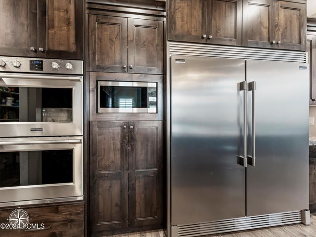 6462 Summit Cove, Huntsville, UT 84317